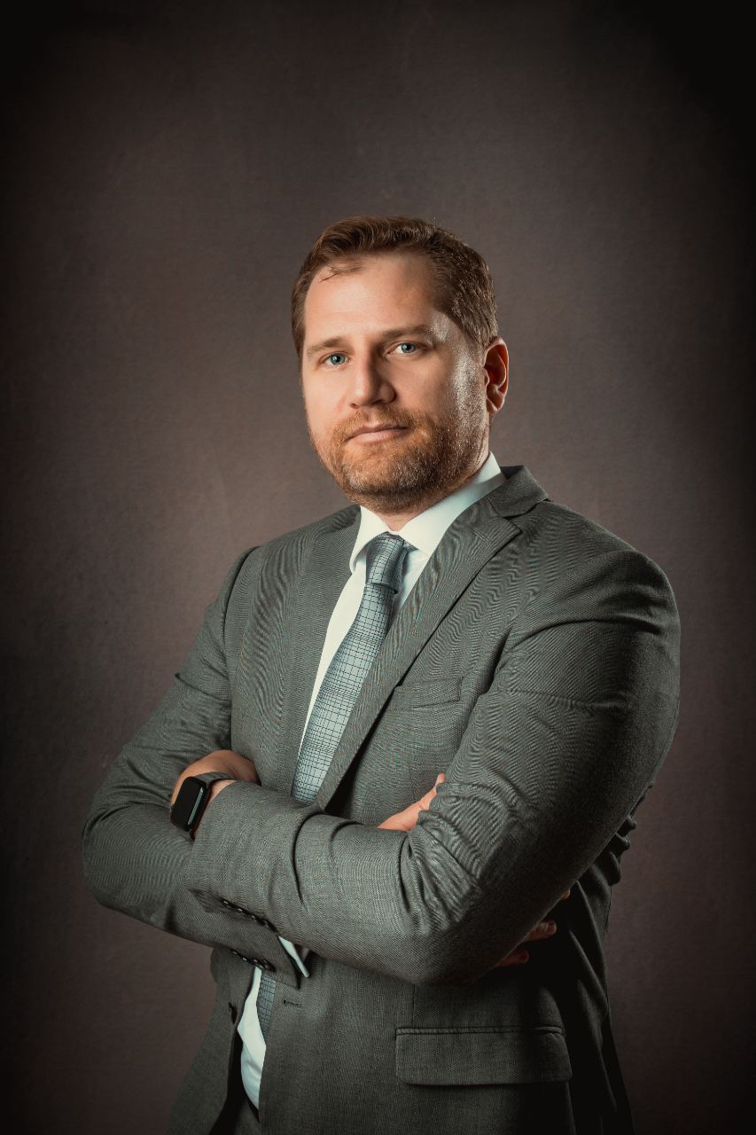 Romero Souza, mentor financeiro e criador do método FinPod